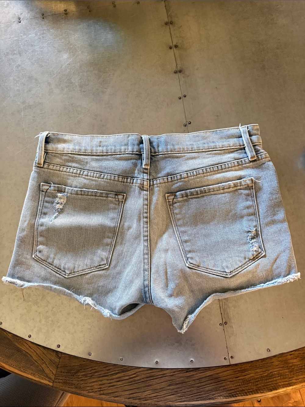 Frame Denim Light Blue Distressed Cutoff Jean Shorts, Le Cut Off, 26 - Picture 4 of 4